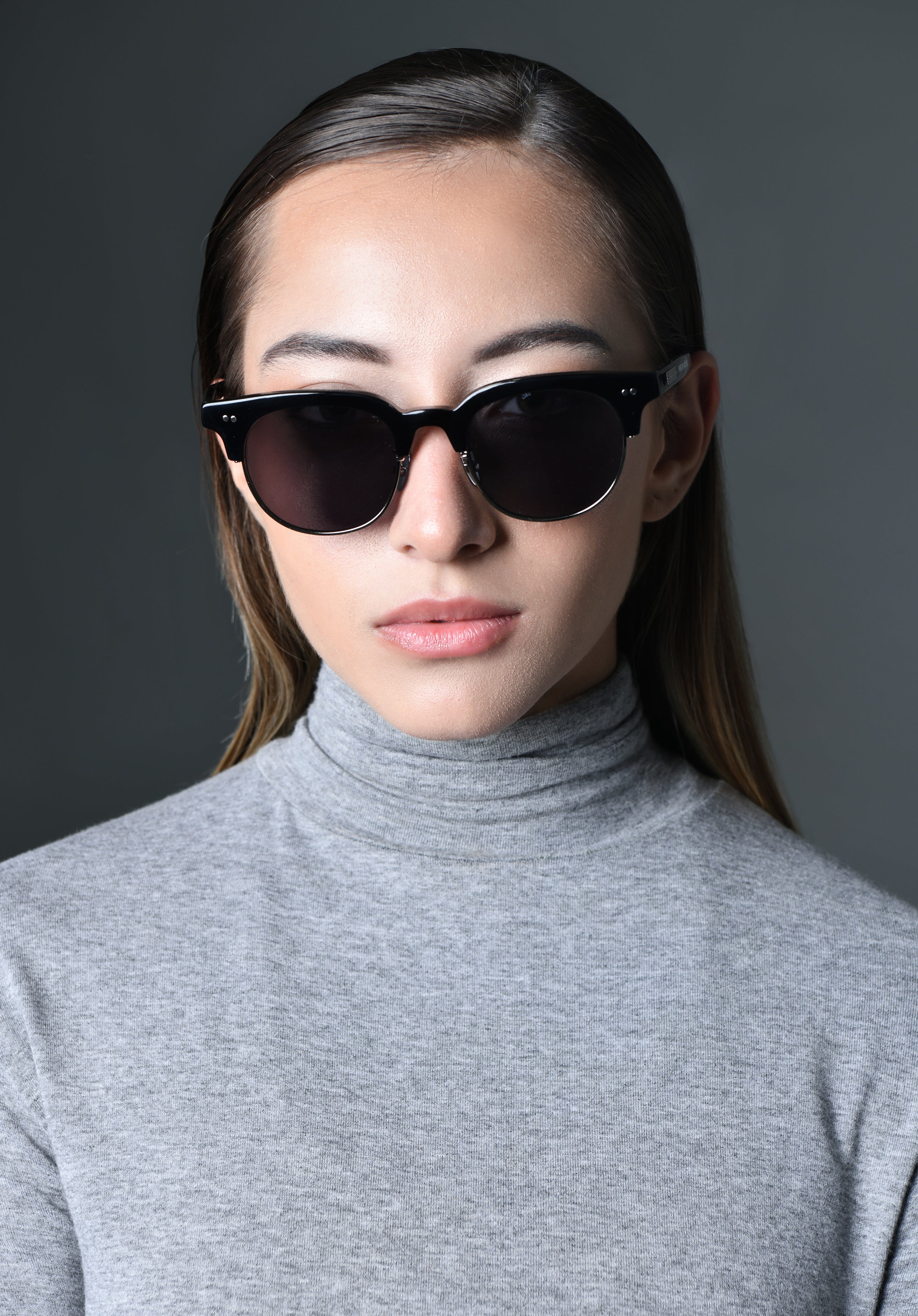 ÓCULOS DE SOL MM303-1